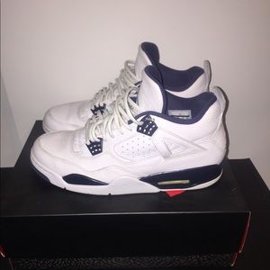 Retro 4 “Columbia Blue”